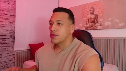 Tom muscle1 online show from 11-26-25, 11:55