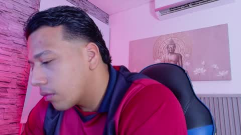 Tom muscle1 online show from 03-14-26, 11:59