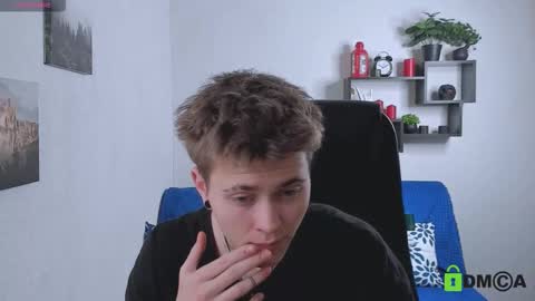 tomas_norton online show from 12-18-25, 03:18