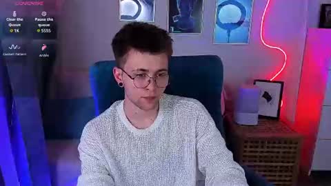 tomas_norton online show from 06-11-26, 08:18