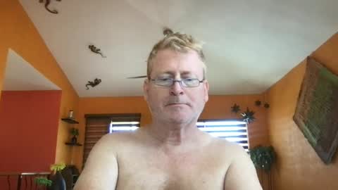 Hola online show from 06-12-26, 08:41