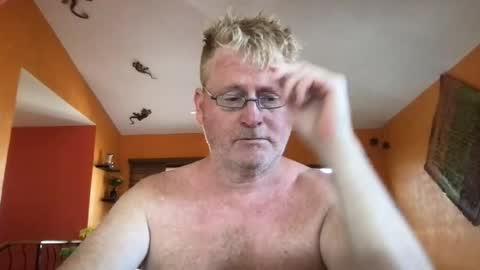 Hola online show from 07-21-26, 12:13