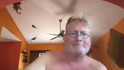 Hola online show from 07-31-26, 05:56