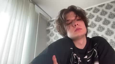 Snapshot of tomassdickpick chatting on 05-30-26, 08:55 Tomas online show from 05-30-26, 08:55