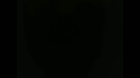 tomasz_nowak122 online show from 05-15-26, 08:21