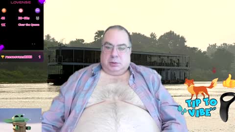 Snapshot of tomaz62a chatting on 01-09-25, 08:44 Tomaz62a online show from 01-09-25, 08:44