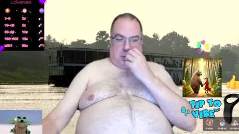 Snapshot of tomaz62a chatting on 01-10-25, 02:46 Tomaz62a online show from 01-10-25, 02:46