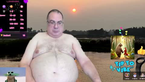 Snapshot of tomaz62a chatting on 01-12-25, 12:18 Tomaz62a online show from 01-12-25, 12:18