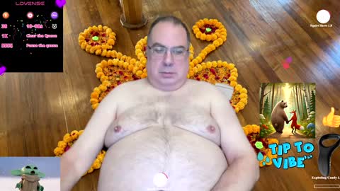 Snapshot of tomaz62a chatting on 01-15-25, 03:22 Tomaz62a online show from 01-15-25, 03:22