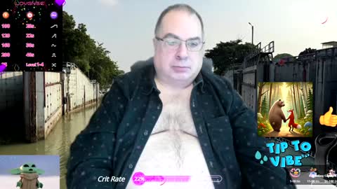 Snapshot of tomaz62a chatting on 01-16-25, 12:02 Tomaz62a online show from 01-16-25, 12:02