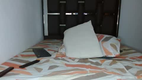 Snapshot of tomaz_18 chatting on 02-01-26, 04:00 tomaz_18 online show from 02-01-26, 04:00