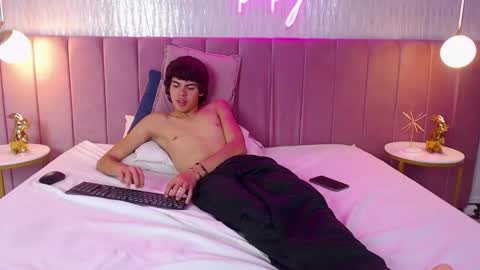 Tomm online show from 12-01-24, 04:29