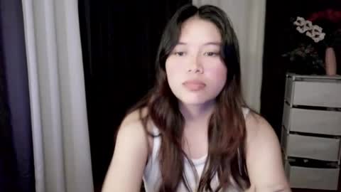 Snapshot of tombalita chatting on 06-16-26, 02:19 mika online show from 06-16-26, 02:19