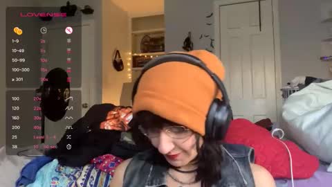 tomboy_titties online show from 10-14-25, 11:05
