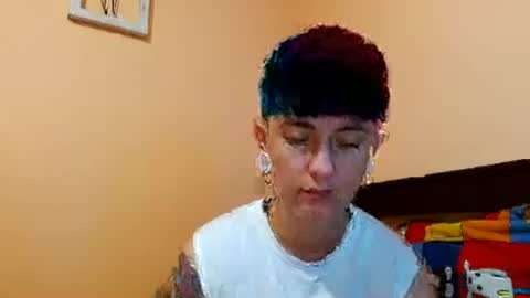 Blue online show from 06-20-26, 06:33