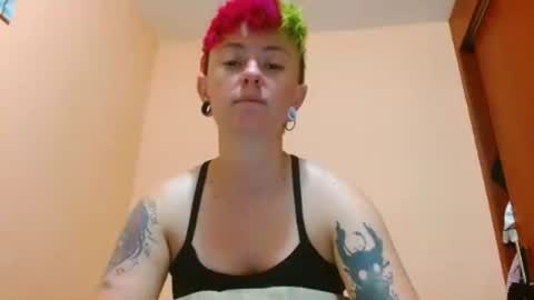 Blue online show from 08-01-26, 03:22