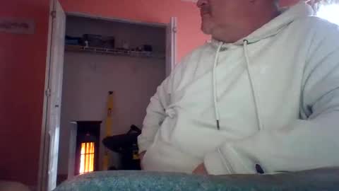 tomcat4848 online show from 11-08-25, 02:39