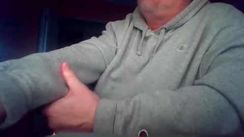 tomcat4848 online show from 04-11-26, 01:43