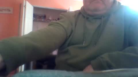 tomcat4848 online show from 06-11-26, 03:54