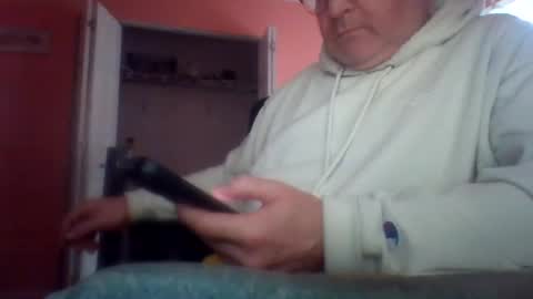 tomcat4848 online show from 06-17-26, 01:56