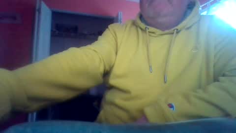 tomcat4848 online show from 06-25-26, 08:46
