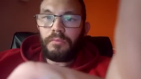 Snapshot of tomlaw1991 chatting on 09-29-25, 04:12 tomlaw1991 online show from 09-29-25, 04:12