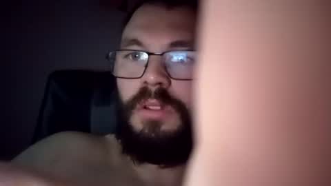 Snapshot of tomlaw1991 chatting on 10-16-25, 04:41 tomlaw1991 online show from 10-16-25, 04:41