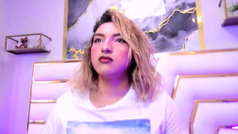 Snapshot of tomlondon_ chatting on 11-25-25, 12:16 online show from 11-25-25, 12:16