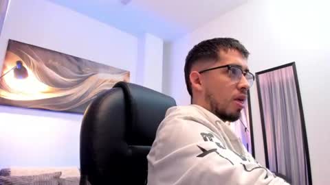 Tomas online show from 06-12-26, 12:04