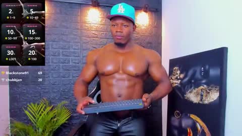 Tom Mike online show from 10-11-25, 11:25