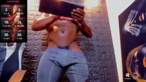 Snapshot of tommike388 chatting on 02-13-26, 12:39 Tom Mike online show from 02-13-26, 12:39