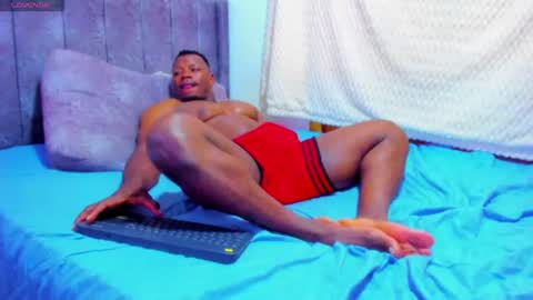 Snapshot of tommike388 chatting on 07-30-26, 09:36 Tom Mike online show from 07-30-26, 09:36