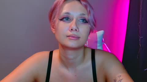 Galadriel online show from 02-11-25, 03:29