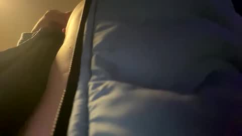 Snapshot of tommit84 chatting on 11-16-25, 09:53 tommit84 online show from 11-16-25, 09:53