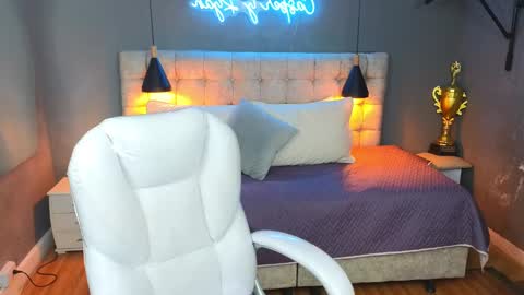 Snapshot of tommy18__ chatting on 03-06-25, 07:03 Tommy online show from 03-06-25, 07:03