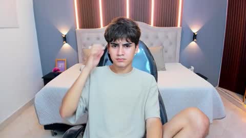 Snapshot of tommy18__ chatting on 02-03-26, 06:40 Tommy online show from 02-03-26, 06:40