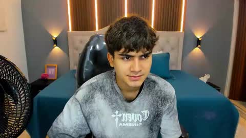 Snapshot of tommy18__ chatting on 03-15-26, 03:23 Tommy online show from 03-15-26, 03:23