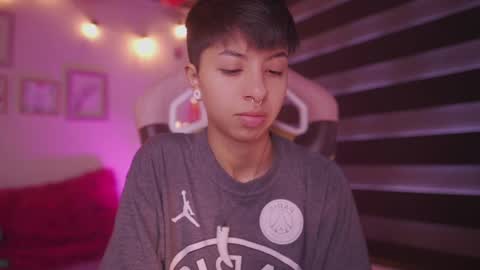 Blue  online show from 02-28-25, 12:31