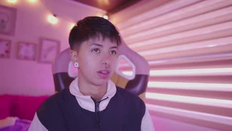 Blue  online show from 02-23-26, 12:57