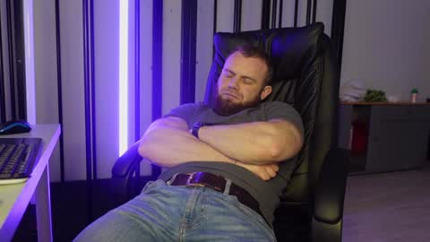 Snapshot of tommy_burnzzz chatting on 01-22-25, 11:56 tommy burnzzz online show from 01-22-25, 11:56