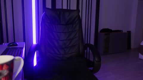 Snapshot of tommy_burnzzz chatting on 02-11-25, 06:30 tommy burnzzz online show from 02-11-25, 06:30