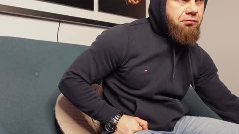 Snapshot of tommy_burnzzz chatting on 02-25-25, 05:41 tommy burnzzz online show from 02-25-25, 05:41