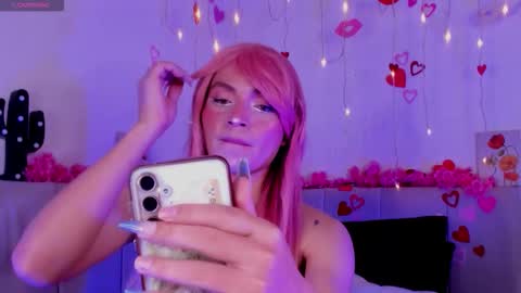 Snapshot of tommy_lovee chatting on 09-21-25, 04:14 tommy_lovee online show from 09-21-25, 04:14