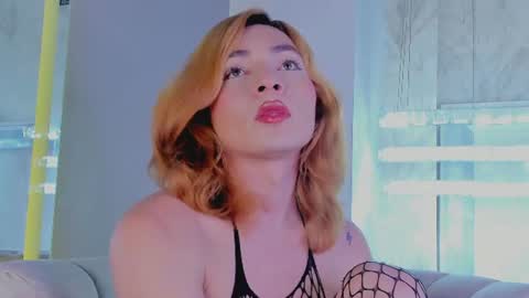 Snapshot of tommy_lovee chatting on 06-14-26, 04:25 tommy_lovee online show from 06-14-26, 04:25