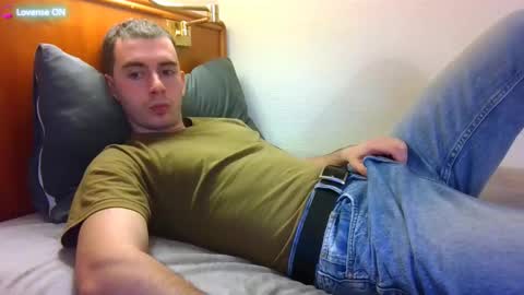 Snapshot of tommy_rafs chatting on 03-14-26, 05:29 Thomas online show from 03-14-26, 05:29