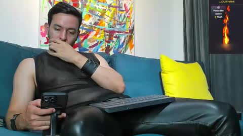 Snapshot of tommy_raym0ndg chatting on 03-08-25, 03:39 tommy_raym0ndg online show from 03-08-25, 03:39