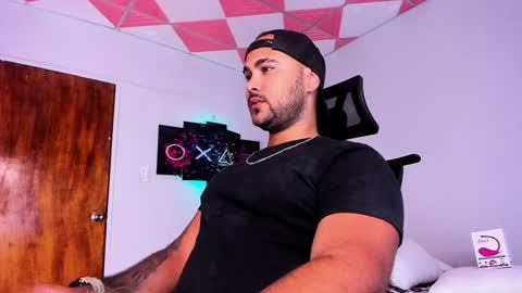 tommy_sccott online show from 01-09-25, 03:58