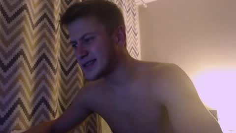 Snapshot of tommy_shak chatting on 10-28-25, 08:44 Tommy Shak online show from 10-28-25, 08:44