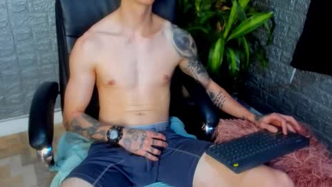 Tommy Slater online show from 02-13-26, 05:20