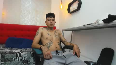 Snapshot of tommy_will chatting on 12-05-25, 02:53 tommy_will online show from 12-05-25, 02:53